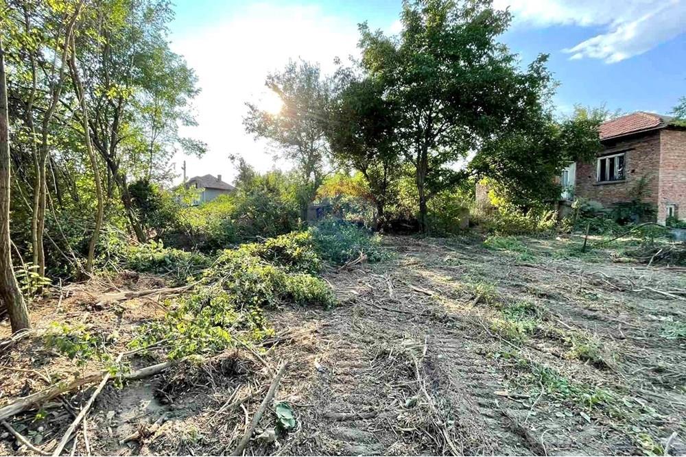 Селска къща - За продажба - с. Сломер, Област Велико Търново, България - 20251104_140426758_iOS.jpg - 360431008-397