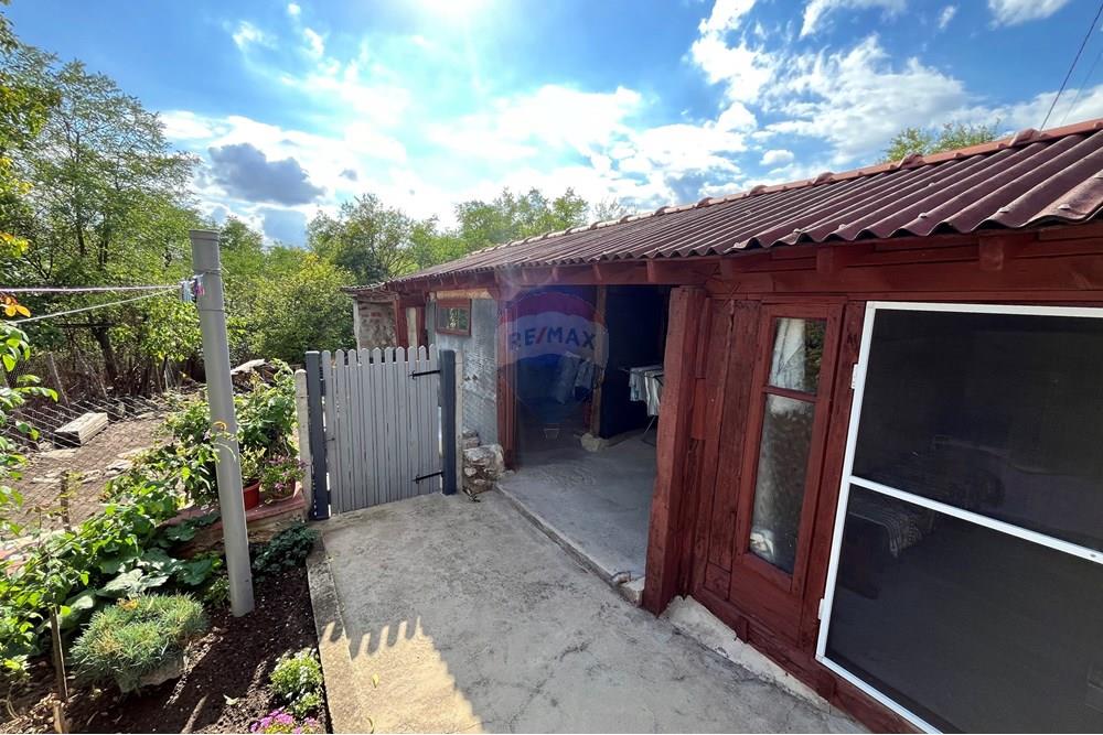 Селска къща - За продажба - с. Засмяно, Област Варна, България - IMG_0881.jpeg - 360391067-9