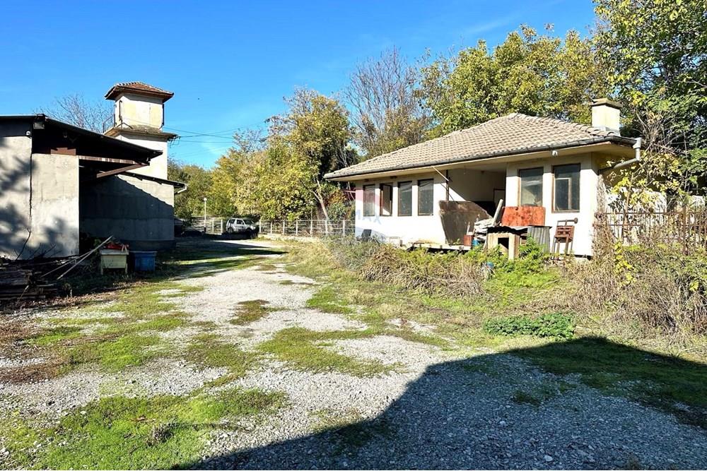 Индустриален имот - За продажба - с. Самоводене, Област Велико Търново, България - viber_изображение_2025-11-03_09-56-36-959.jpg - 360431008-395