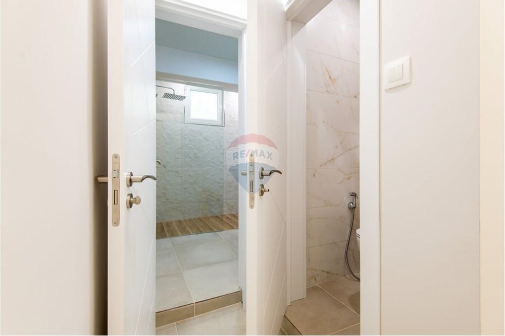 Апартамент - За продажба - гр. Варна, Област Варна, България - viber_изображение_2025-10-19_22-21-27-107.jpg - 360301018-160