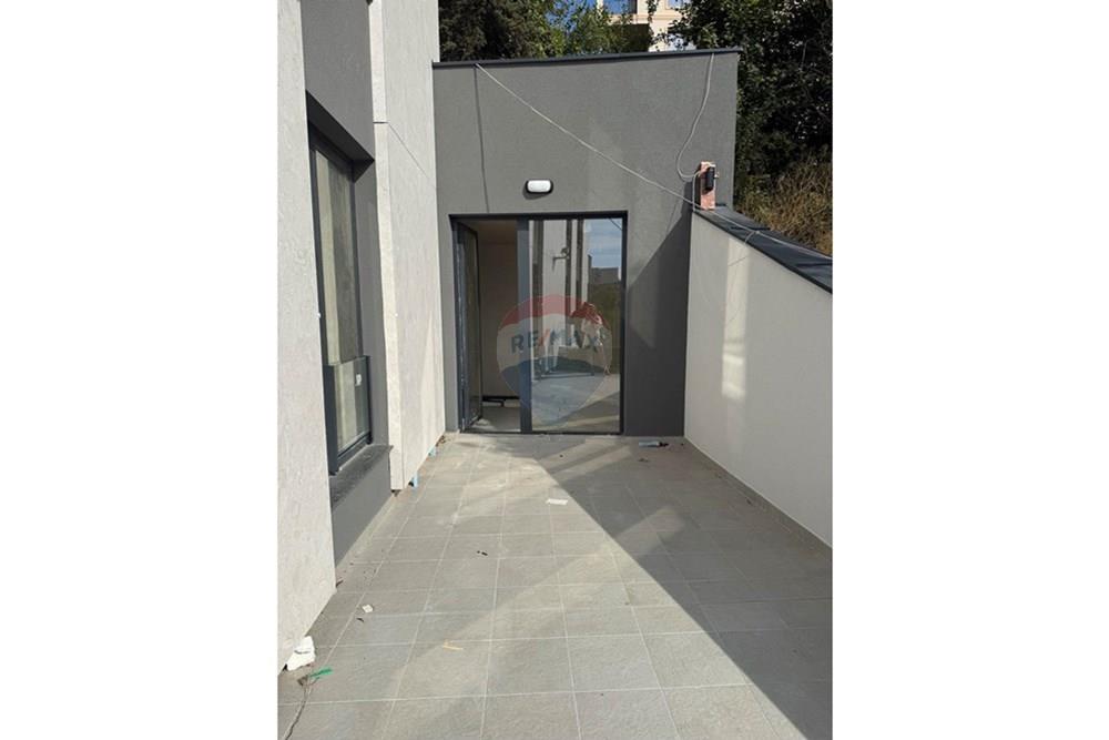 Апартамент - За продажба - гр. Варна, Област Варна, България - viber_изображение_2025-10-27_16-33-02-245.jpg - 360331037-3