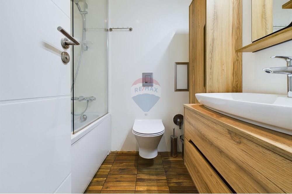 Condo/Apartment - For Sale - Varna, Varna, Bulgaria - CAM02315G0-PR0031-STILL009.jpg - Bathroom - 360531003-34