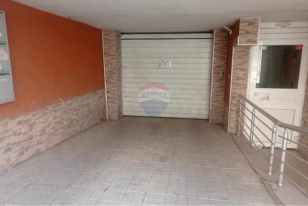 gépkocsibeálló/garázs - Eladó - гр. Варна, Област Варна, България - IMG_20250822_122654.jpg - garázs - 360481026-12