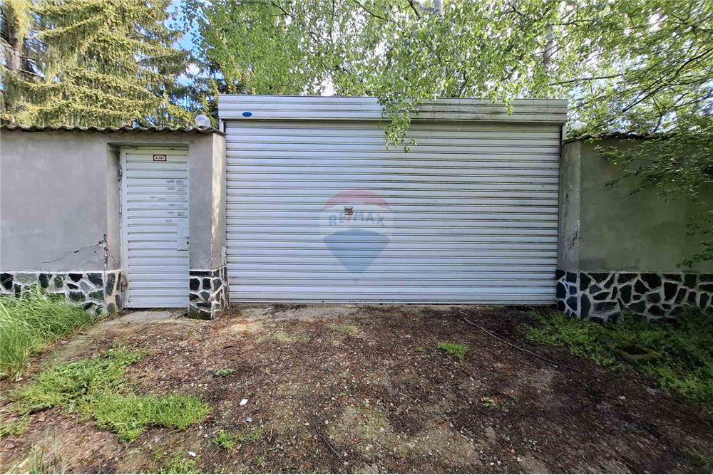 Градска къща - За продажба - в.з. Ярема, Област София, България - 38 - 360241003-138