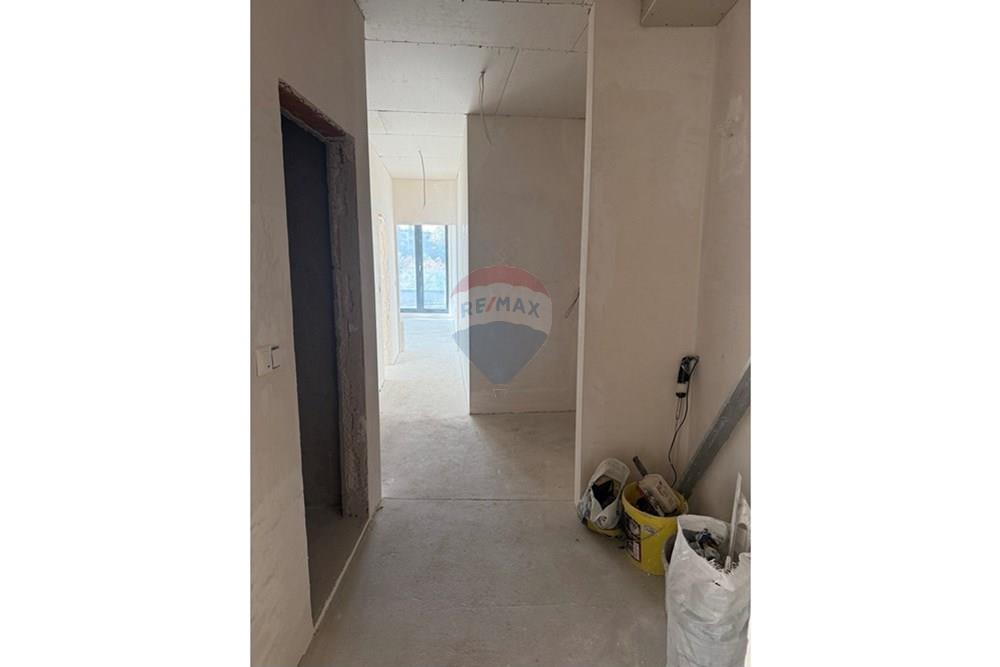 Апартамент - За продажба - гр. Варна, Област Варна, България - viber_изображение_2025-10-27_16-33-03-193.jpg - 360331037-3