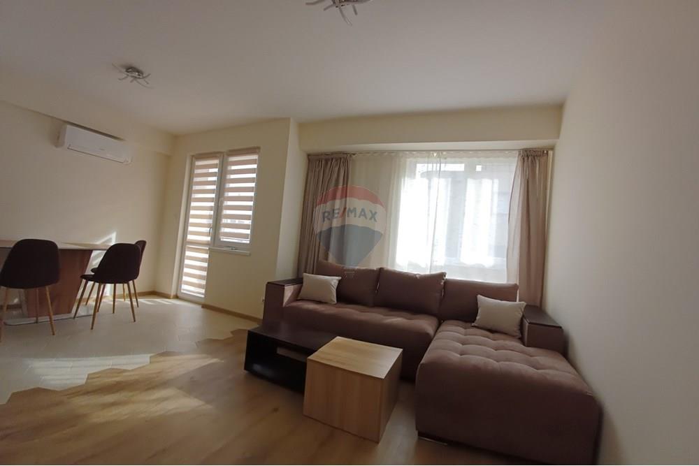 Апартамент - Под наем - гр. Бургас, Област Бургас, България - viber_изображение_2025-11-06_14-32-22-177.jpg - 360291024-92