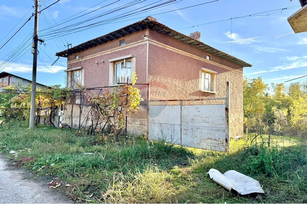 Селска къща - За продажба - с. Пиргово, Област Русе, България - FullSizeRender-2.JPEG - 360451033-99