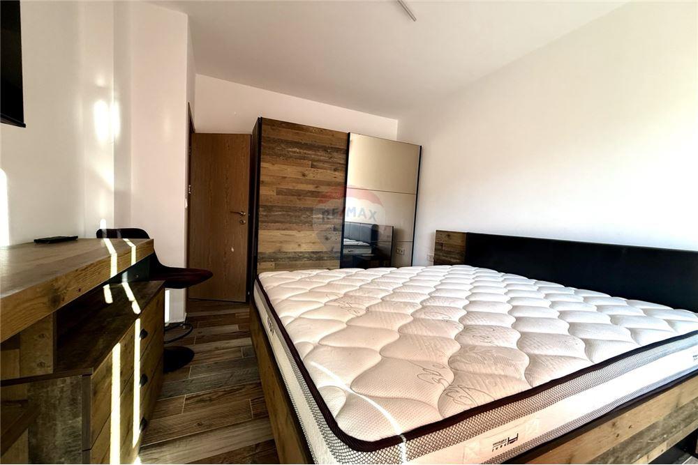 Апартамент - За продажба - гр. Балчик, Област Добрич, България - Втора спалня с излаз към открита обща тераса /запад/ - Спалня - 360321025-235