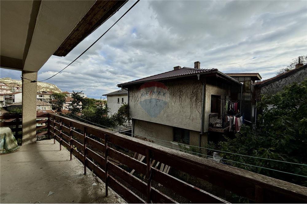 Градска къща - За продажба - гр. Балчик, Област Добрич, България - Просторна открита веранда/ етаж 1 - Тераса - 360321025-243