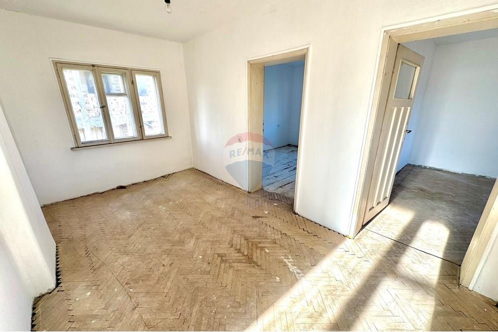 Селска къща - За продажба - с. Пиргово, Област Русе, България - FullSizeRender-7.JPEG - Всекидневна - 360451033-99