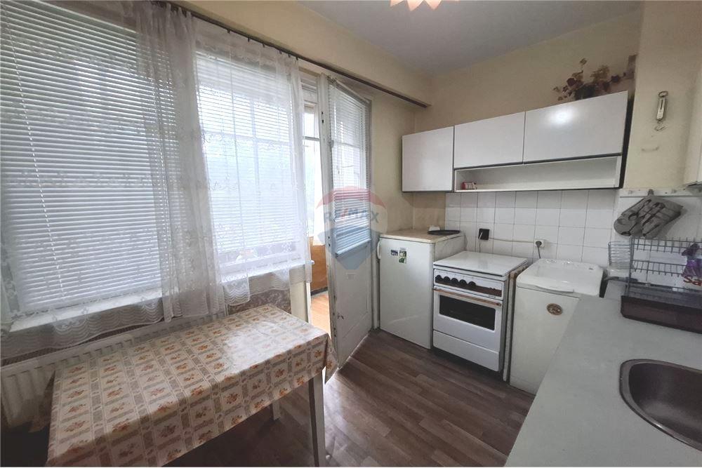 Апартамент - Под наем - гр. София, Област София град, България - 16 - 360241007-110