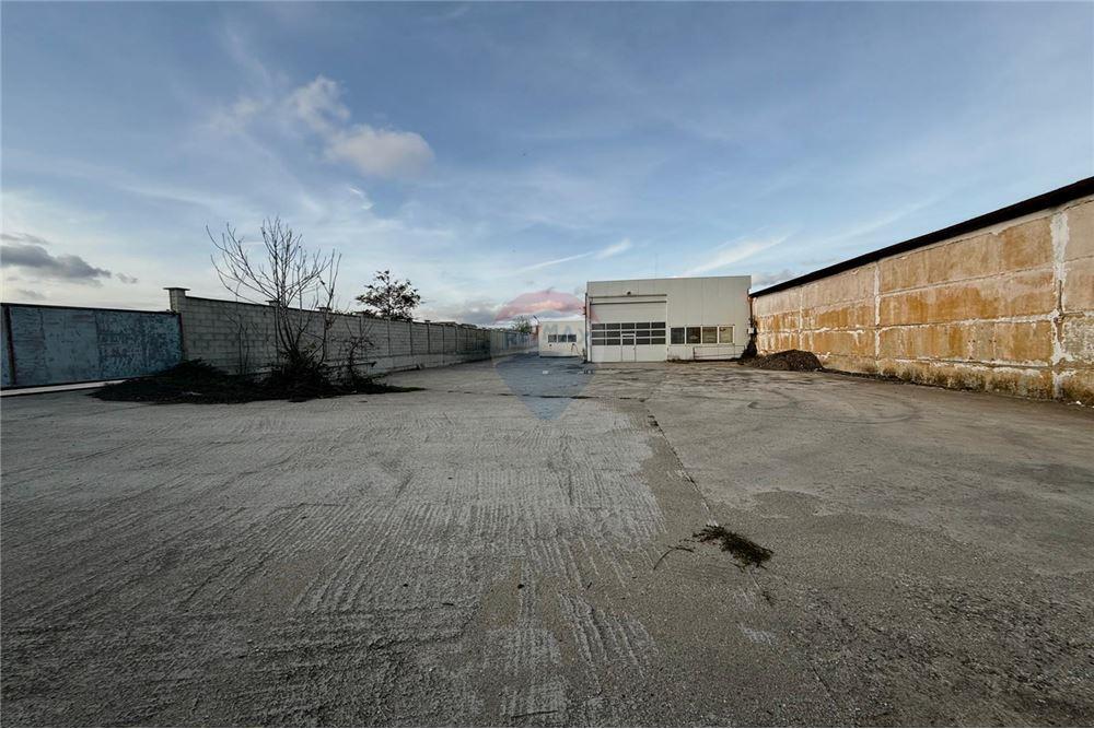 Самостоятелен бизнес - За продажба - гр. Балчик, Област Добрич, България - Терен - 360321025-251