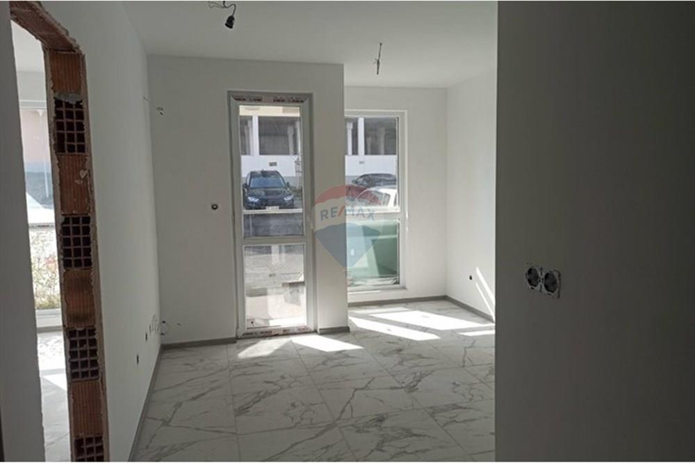 Condo/Apartment - For Sale - Burgas, Burgas, Bulgaria - СЪНИ ХИЛ ДВУСТАЕН 2.jpg - 360291030-11