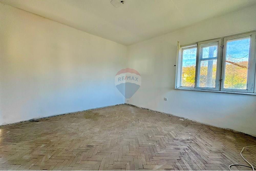 Селска къща - За продажба - с. Пиргово, Област Русе, България - IMG_5709.JPEG - Складово помещение - 360451033-99