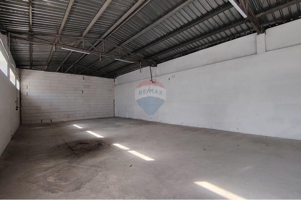 Склад - Под наем - гр. Шумен, Област Шумен, България - viber_изображение_2025-10-29_14-37-55-795.jpg - 360441021-1