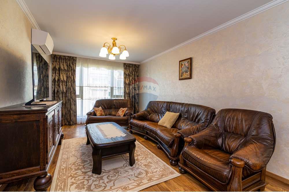 Апартамент - Под наем - гр. Пловдив, Област Пловдив, България - IMG_9309 (4).jpeg - 360261002-206