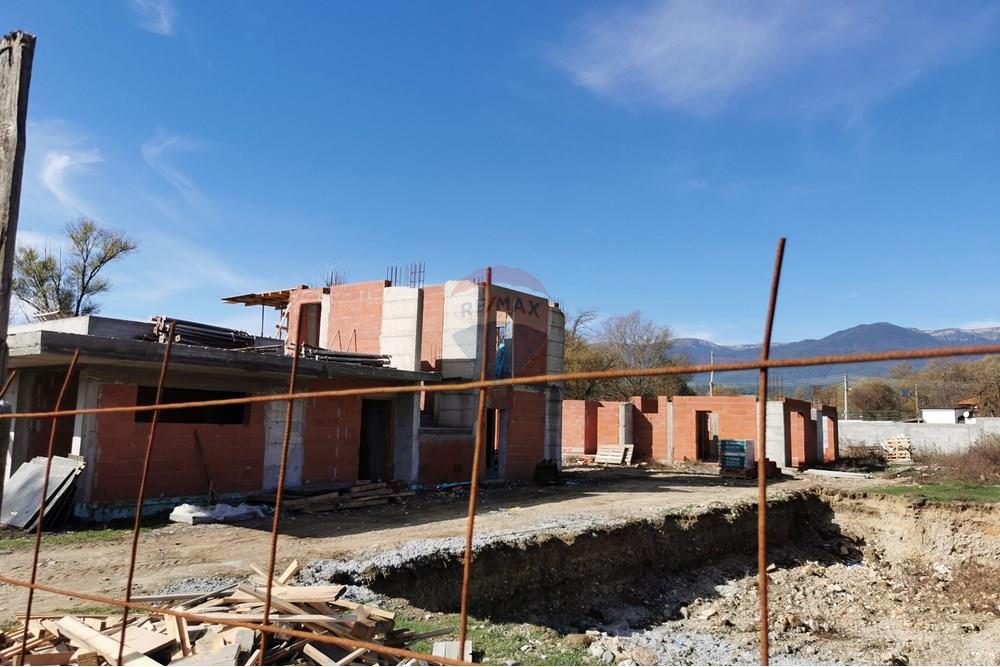 Вила - За продажба - с. Долно Драглище, Област Благоевград, България - IMG_20251030_120613.jpg - 360421019-33