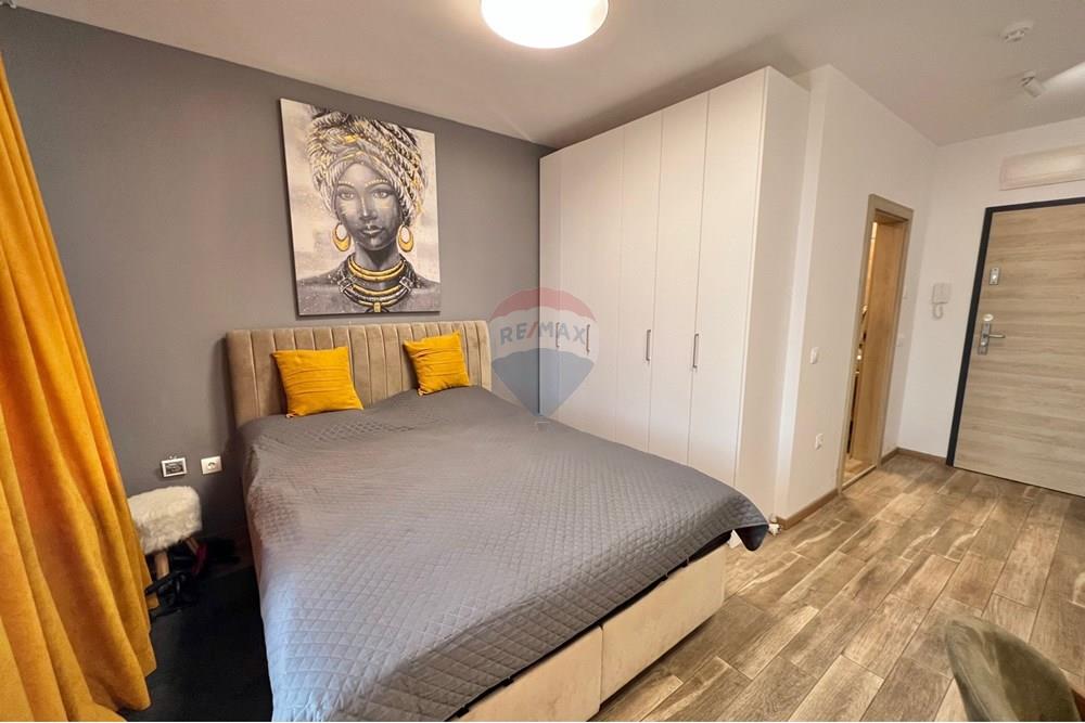 Апартамент - За продажба - к.к. Св. Св. Константин и Елена, Област Варна, България - IMG_6389.jpeg - 360391002-167