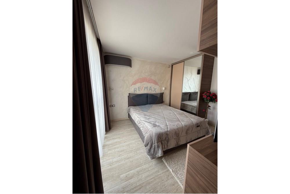 Апартамент - За продажба - гр. Варна, Област Варна, България - viber_image_2025-10-10_11-15-14-936.jpg - Спалня - 360481026-17