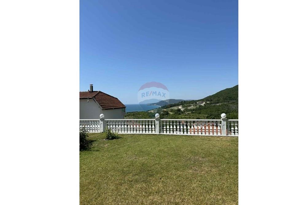 Вила - За продажба - к.к. Албена, Област Добрич, България - dbf56066-561e-4c64-8e5a-59a54f25c2f6.jpg - 360531007-15