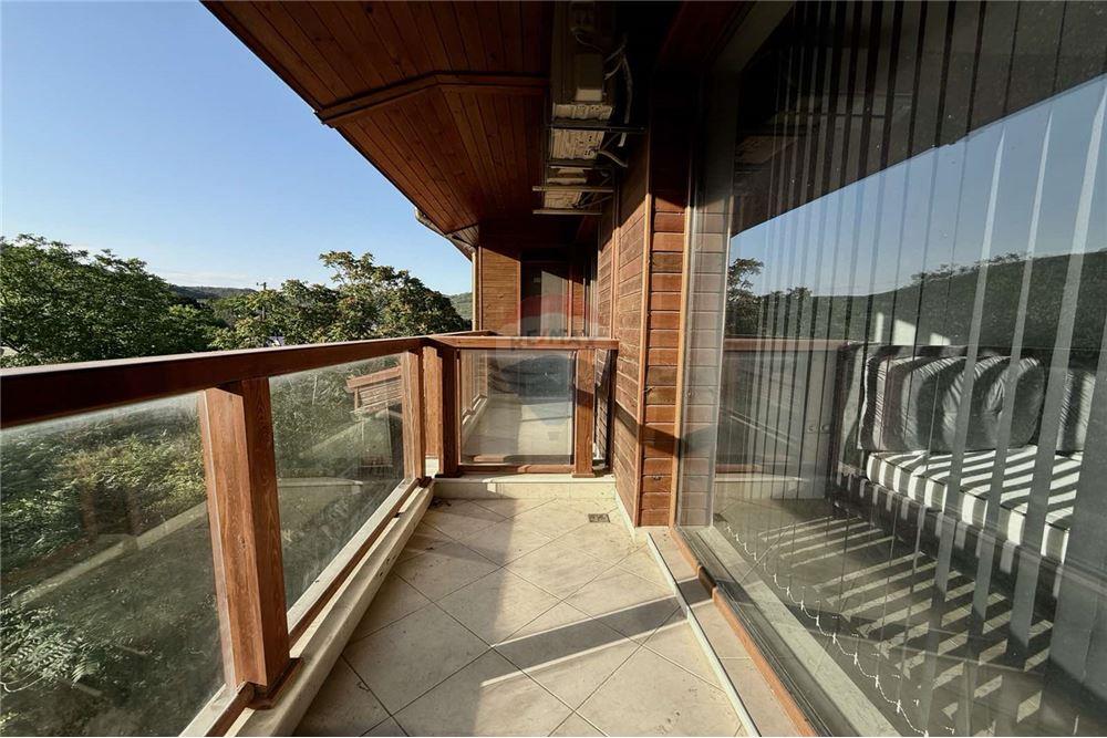 Апартамент - За продажба - гр. Балчик, Област Добрич, България - Открита обща тераса /запад/ с достъп от двете спални - Тераса - 360321025-234