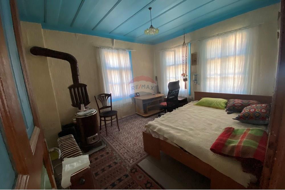 Селска къща - За продажба - с. Ресен, Област Велико Търново, България - viber_изображение_2025-09-19_11-40-15-169.jpg - 360431001-653