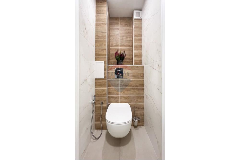 Апартамент - За продажба - гр. Варна, Област Варна, България - viber_изображение_2025-10-19_22-21-23-371.jpg - 360301018-160