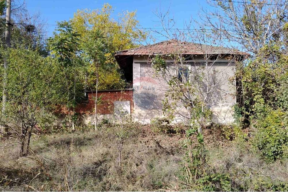 Селска къща - За продажба - с. Горно Абланово, Област Русе, България - viber_image_2025-10-24_11-58-15-440.jpg - 360451035-80