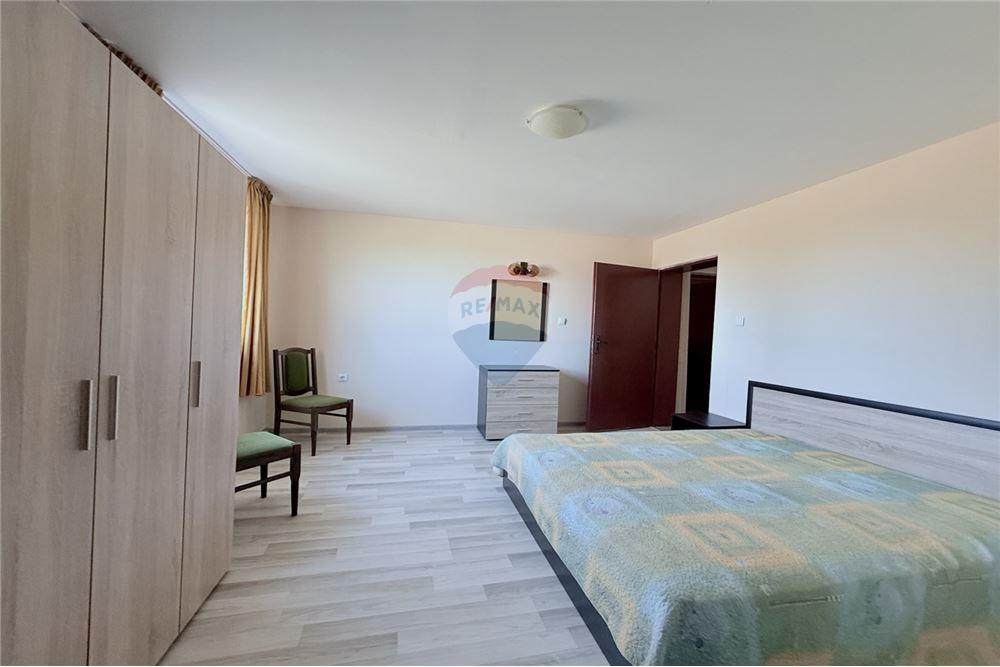 Имение - За продажба - с. Аспарухово, Област Варна, България - Втора спалня/ етаж 2 - Спалня - 360321025-228