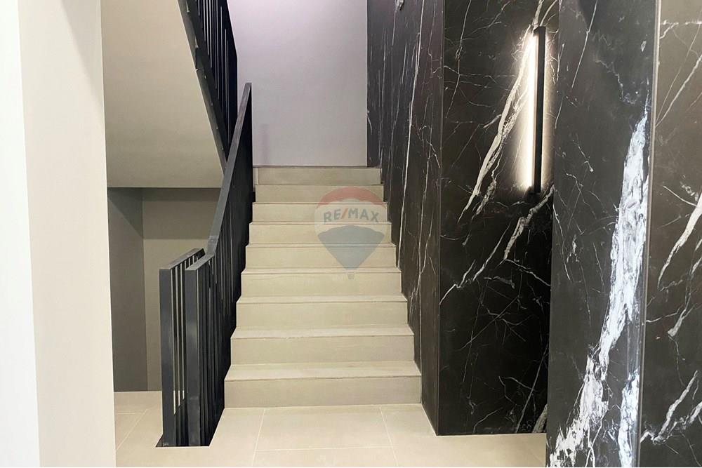 Condo/Apartment - For Sale - Varna, Varna, Bulgaria - 326693452_1287539055127336_9010258333620131065_n.jpg - 360531003-34