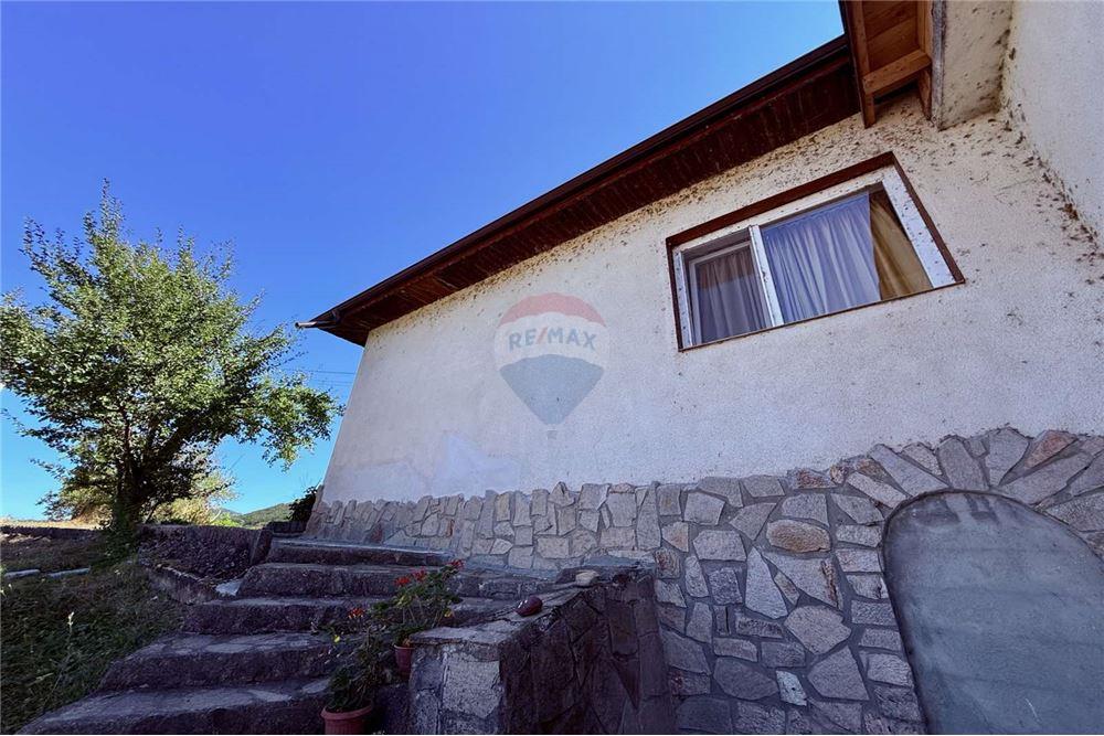 Имение - За продажба - с. Аспарухово, Област Варна, България - Двуетажна къща за гости - Вътрешен двор - 360321025-228