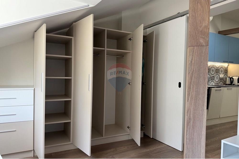 Апартамент - Под наем - гр. Варна, Област Варна, България - 0-02-05-97d03f1ab5ad01453f89e7d2381e6c6a9b061ed26b4b0f7f9669ed34967b4b34_c504ae5bce8dae02.jpg - 360481001-637