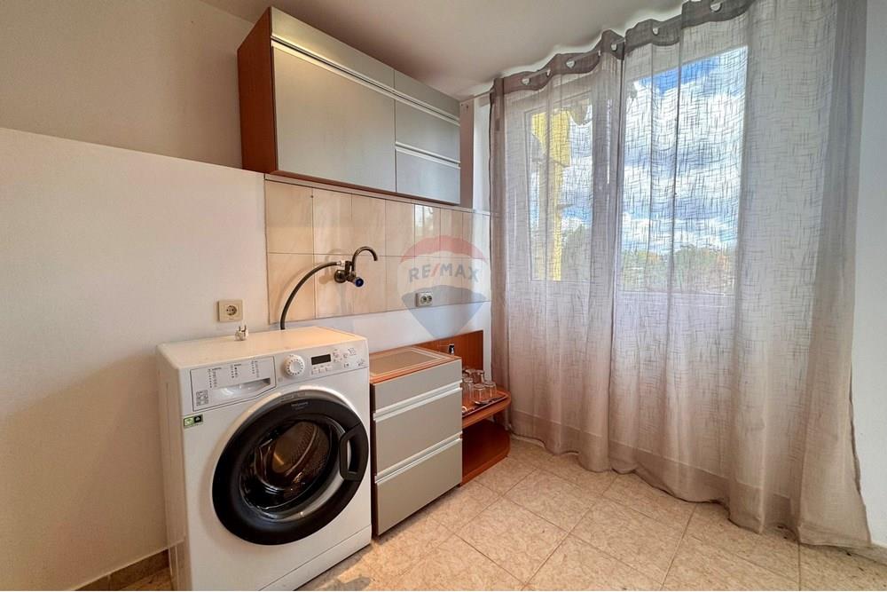 Venkovský dům - Prodej - с. Червена вода, Област Русе, България - IMG_3303.JPEG - Dětský pokoj - 360451033-97