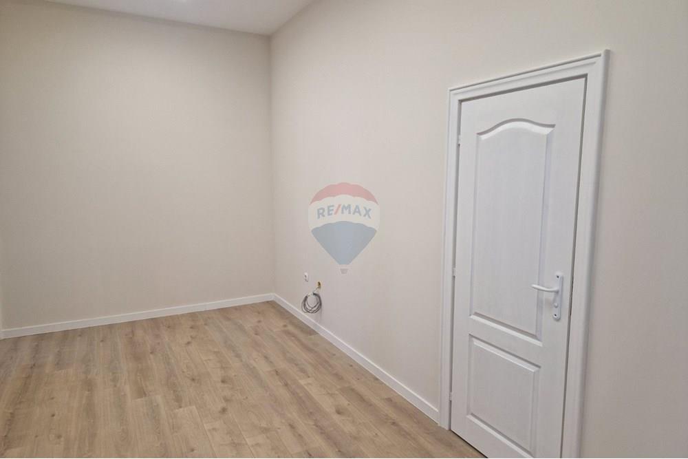 Office - For Rent/Lease - Varna, Varna, Bulgaria - viber_image_2025-03-19_12-06-13-778.jpg - 360531003-39