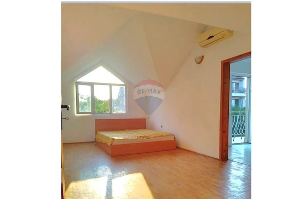 Мезонет - За продажба - гр. Варна, Област Варна, България - Спалня 1.jpg - 360301019-37