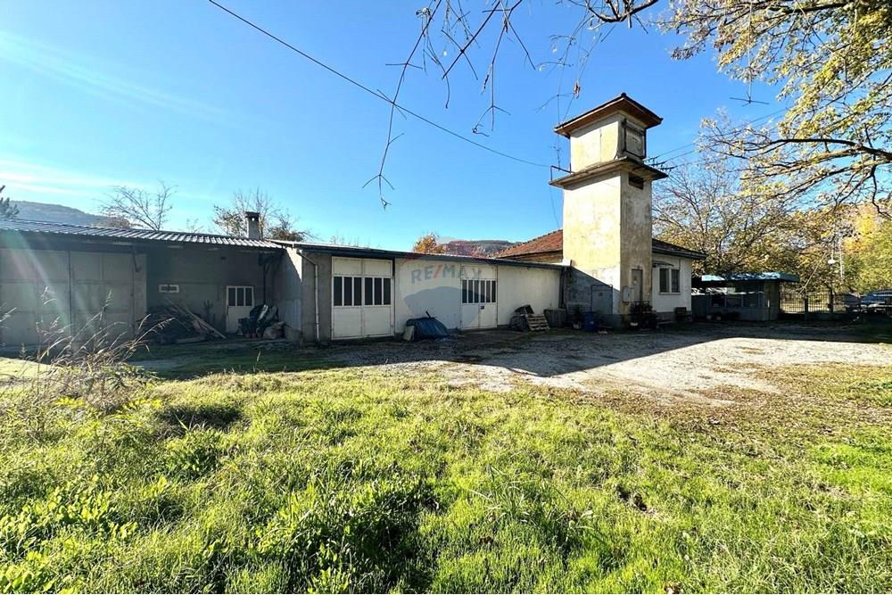 Индустриален имот - За продажба - с. Самоводене, Област Велико Търново, България - viber_изображение_2025-11-03_09-56-36-015.jpg - 360431008-395