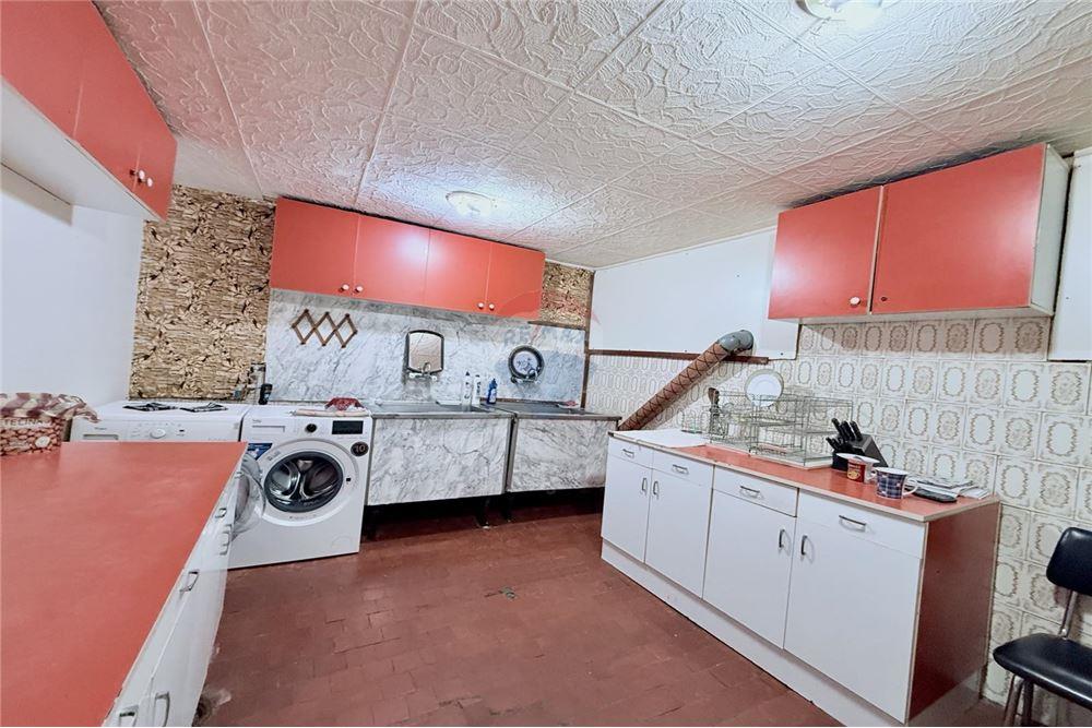 Имение - За продажба - с. Аспарухово, Област Варна, България - Оборудвана кухня/ етаж 1 - Кухня - 360321025-228