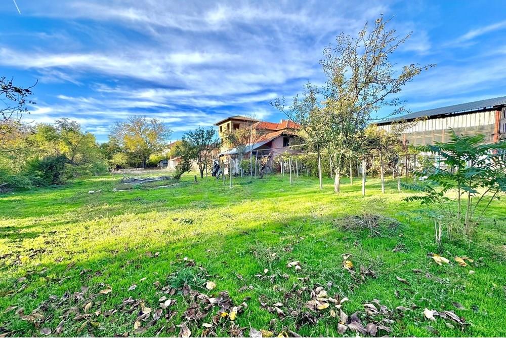 Селска къща - За продажба - с. Пиргово, Област Русе, България - FullSizeRender-8.JPEG - Вътрешен двор - 360451033-99