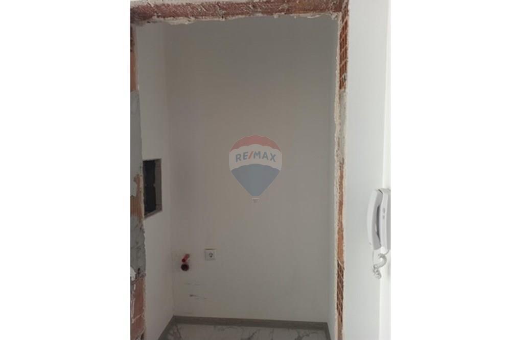 Condo/Apartment - For Sale - Burgas, Burgas, Bulgaria - СЪНИ ХИЛ ДВУСТАЕН 1.jpg - 360291030-11