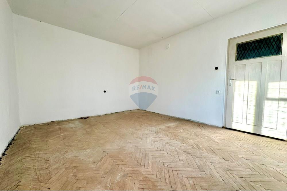 Селска къща - За продажба - с. Пиргово, Област Русе, България - FullSizeRender-11.JPEG - Спалня - 360451033-99