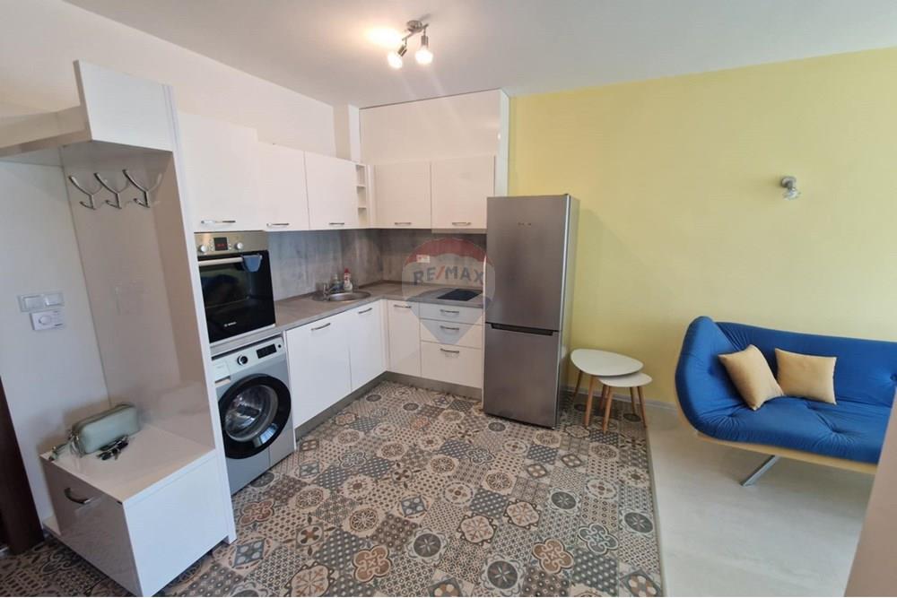 Апартамент - Под наем - гр. Варна, Област Варна, България - 40e1376a-700c-420b-9901-64d4a94e84dc.jpg - 360531003-53