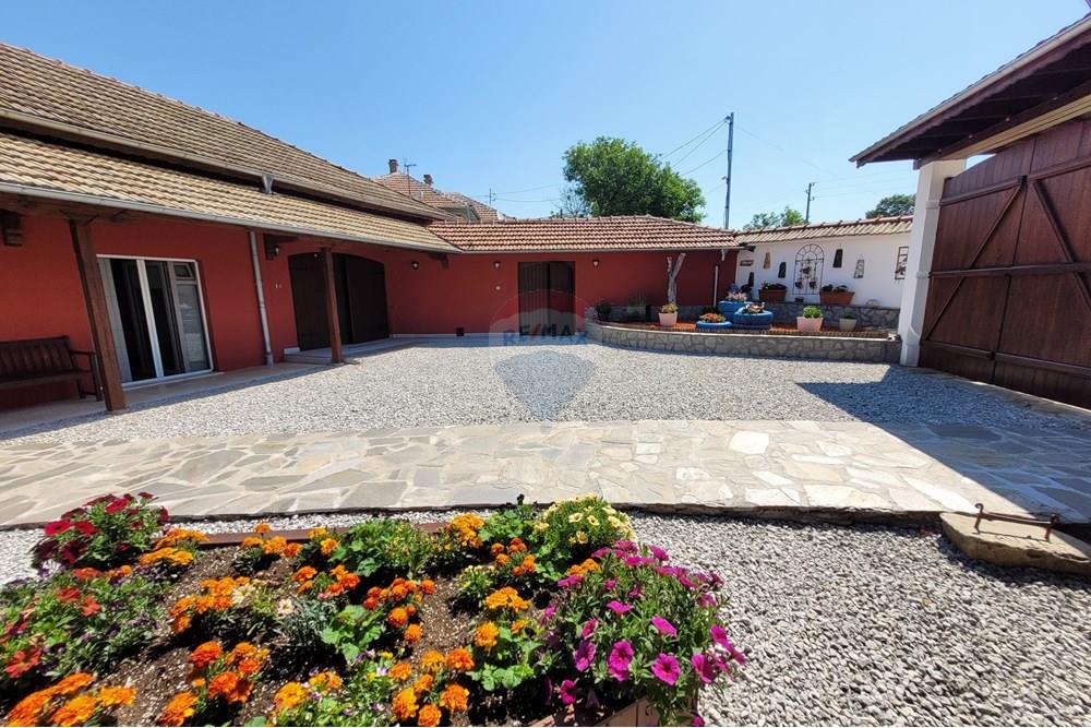 Селска къща - За продажба - с. Поликраище, Област Велико Търново, България - 20250604_110917.jpg - 360431001-496