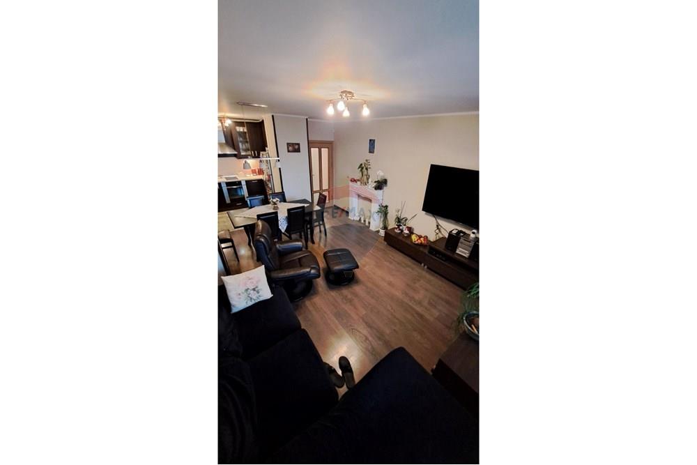 Апартамент - За продажба - гр. Варна, Област Варна, България - всекидневна 6.jpg - Всекидневна/Трапезария - 360321028-113