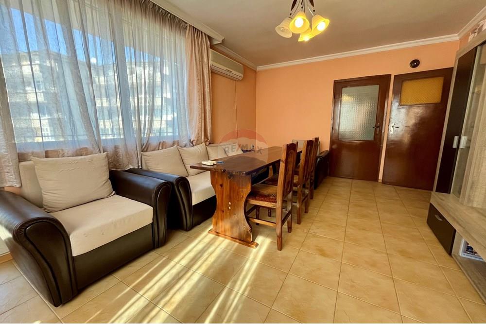 Condo/Apartment - For Sale - Aitos, Burgas, Bulgaria - IMG_4599.jpeg - 360291028-4