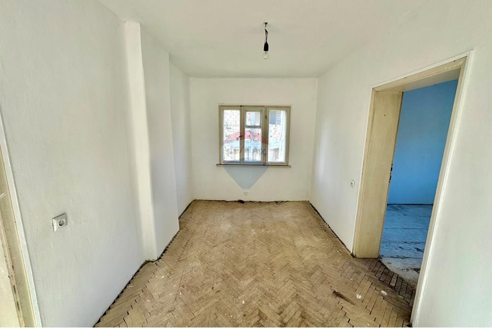 Селска къща - За продажба - с. Пиргово, Област Русе, България - IMG_5703.JPEG - Всекидневна - 360451033-99