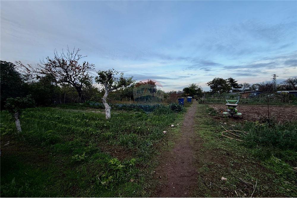 УПИ - За продажба - гр. Балчик, Област Добрич, България - Дворно място - Двор - 360321025-249