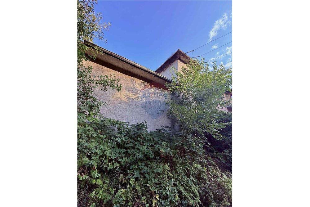 Поземлен имот - За продажба - гр. Балчик, Област Добрич, България - Трафопост - Друга - 360321025-233