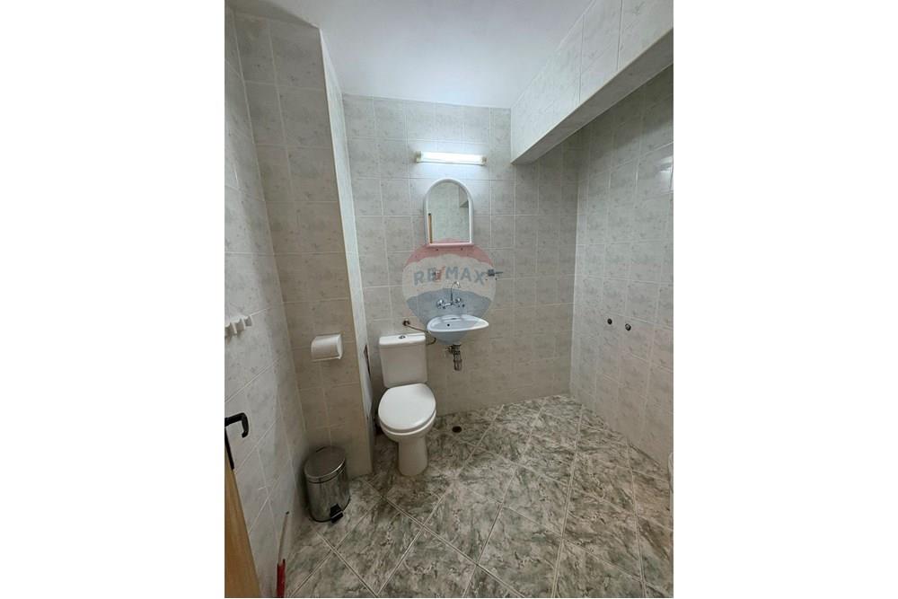 Офис - Под наем - гр. Велико Търново, Област Велико Търново, България - viber_изображение_2025-10-30_14-46-59-046.jpg - 360431003-147