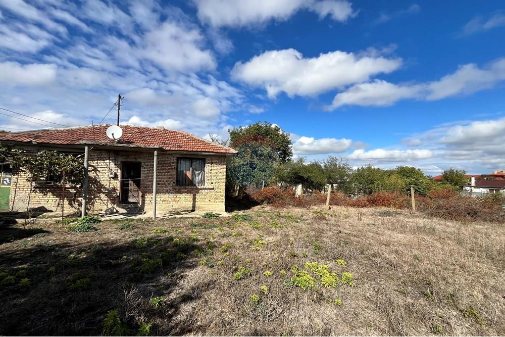 Селска къща - За продажба - с. Въглен, Област Варна, България - IMG_1262.jpeg - 360391067-11