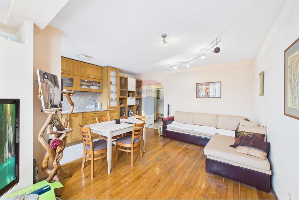 公寓/单元房 - 待售 - гр. Варна, Област Варна, България - CAM02224G0-PR0272-STILL015.jpg - 360471023-63